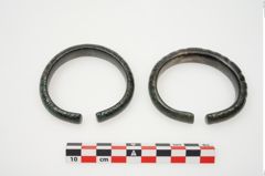 Foto von Bronzeperlarmreif (NHMW-PRAE-025292)